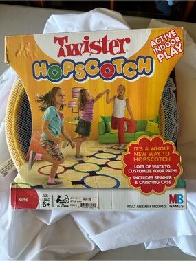 Milton Bradley Twister Hopscotch Game Active Indoor Play - New unopened box